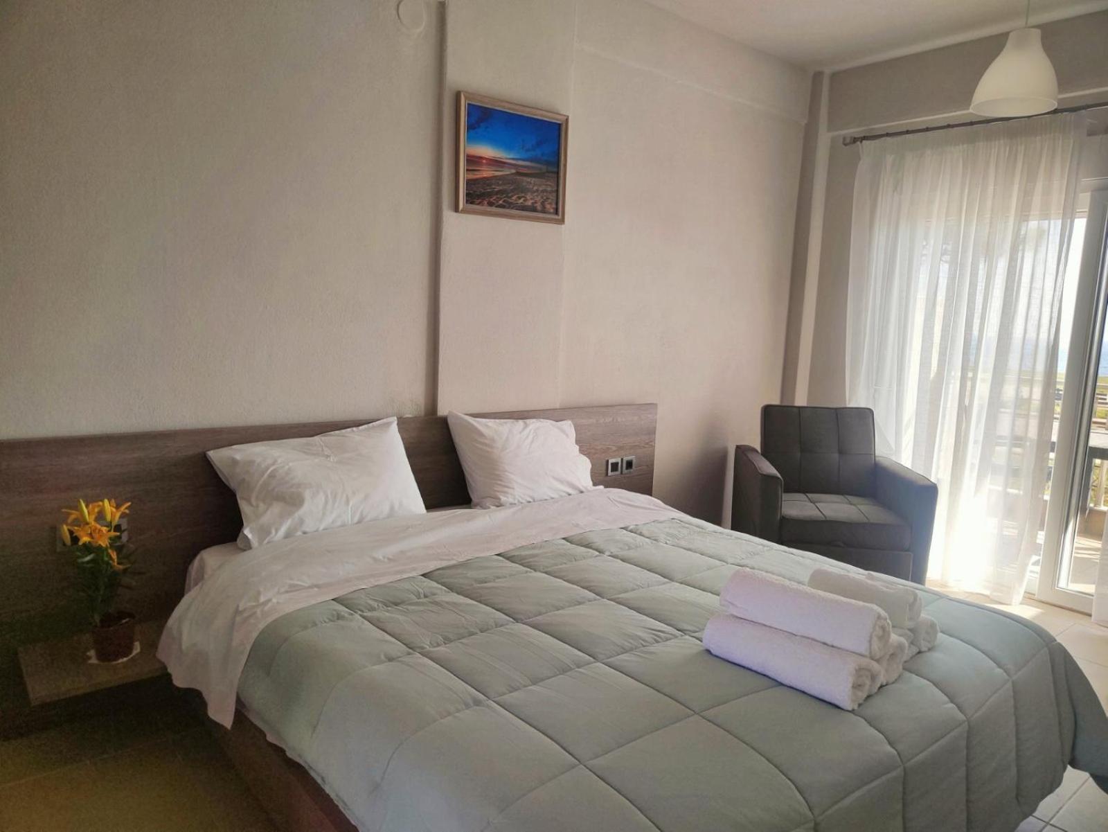 Alkyon Apartments Studios Platanitis Екстериор снимка